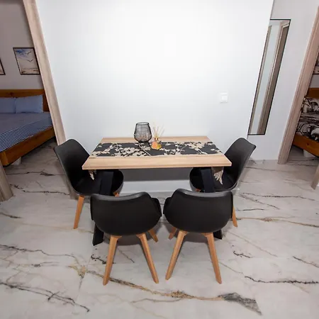 Thracian 아파트 Vrasná