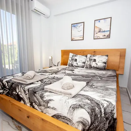 아파트 Thracian *