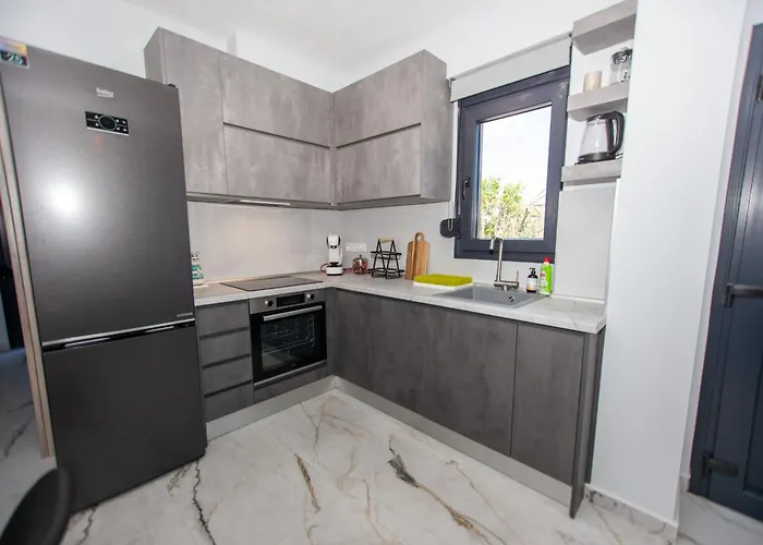 Thracian Apartment *